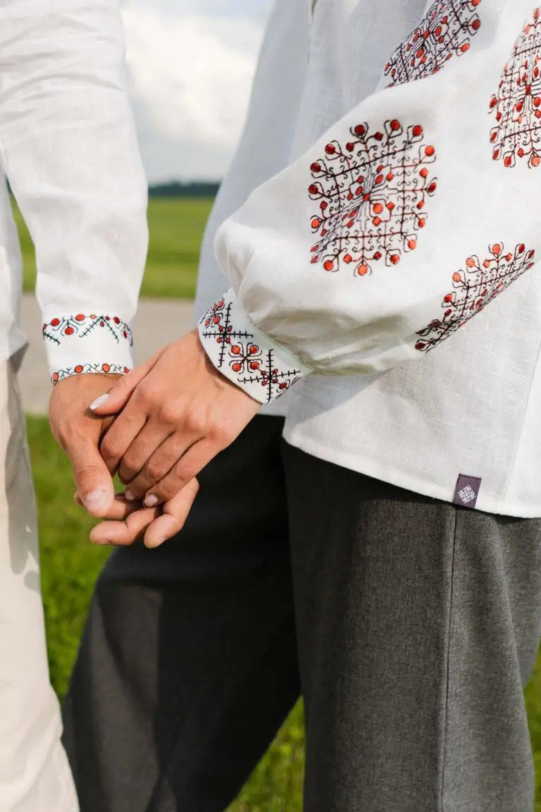 Вишиванка чоловіча Київщина Вишитий одяг для усієї родини 14582