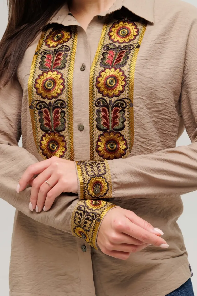 Вишиванка жіноча Косиці капучино Вишитий одяг для усієї родини 4607