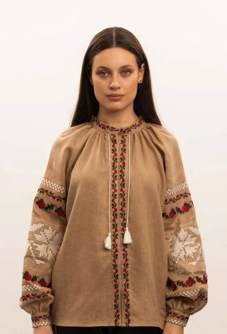 Вишиванка жіноча Миколаївщина Вишитий одяг для усієї родини 15953