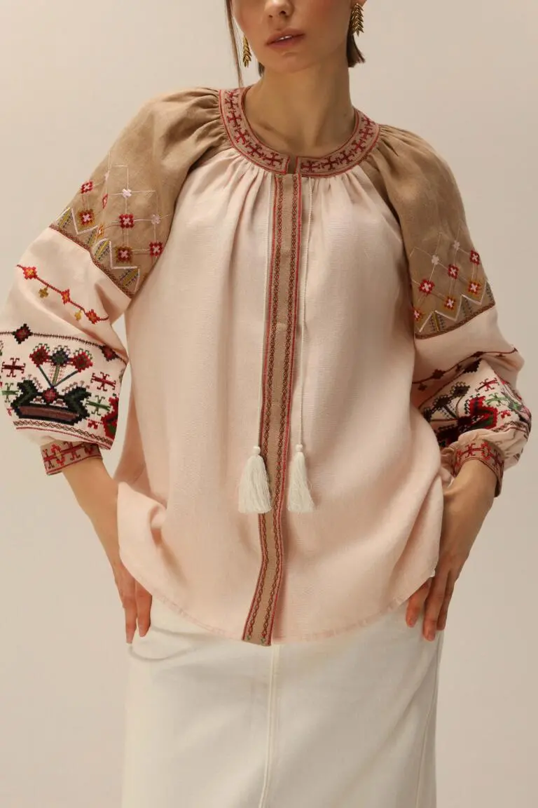 Вишиванка жіноча Кодимське коріння Вишитий одяг для усієї родини 14199