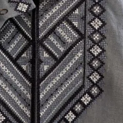 Men’s Embroidered shirt: Gray Mountains