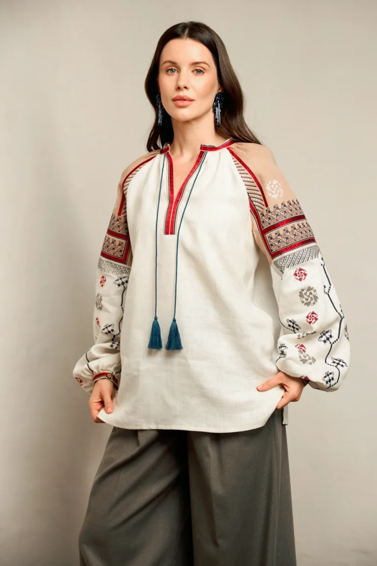 Вишиванка жіноча Дніпровщина Вишитий одяг для усієї родини 36430