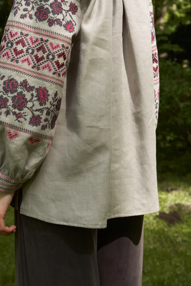 Women’s Embroidered shirt from Donetsk Oblast (Volnovakha) Ukrainian brand of embroidered clothing 37179