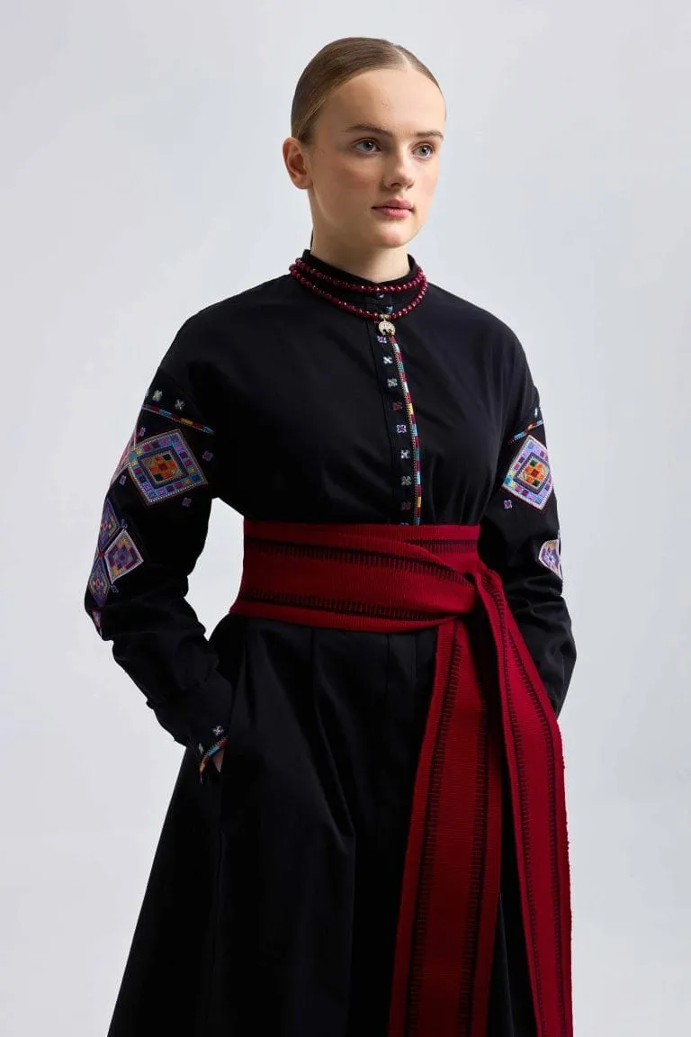 Кварцове намисто з лунницею Вишитий одяг для усієї родини 27888