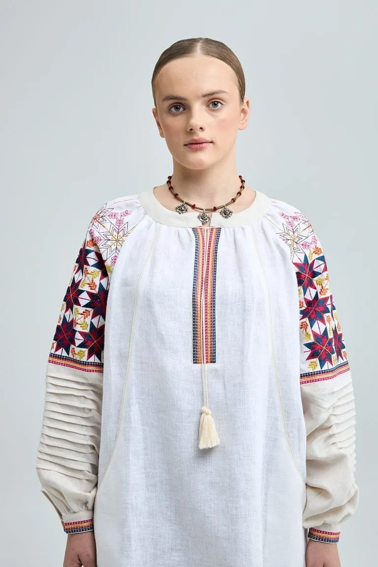 Вишиванка жіноча Зірка біла Вишитий одяг для усієї родини 27555
