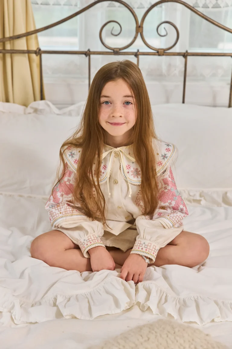 Вишиванка для дівчинки Світанок Вишитий одяг для усієї родини 35347