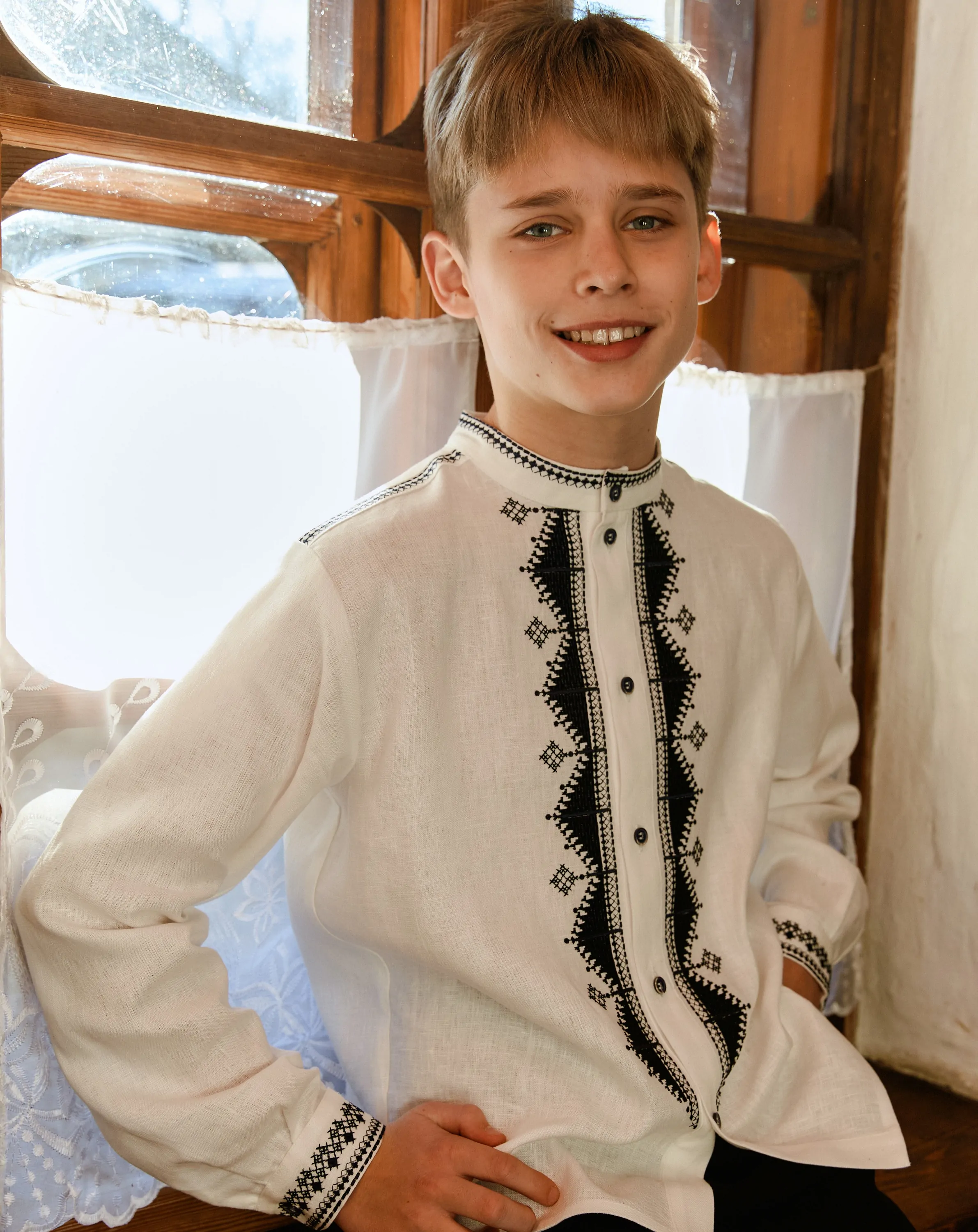 Вишиванка хлопчача Диво Вишитий одяг для усієї родини 35974