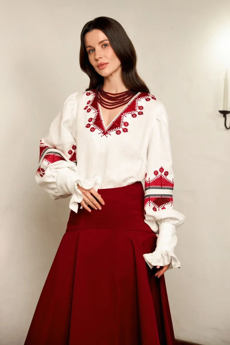 Вишиванка жіноча Диво Вишитий одяг для усієї родини 35890