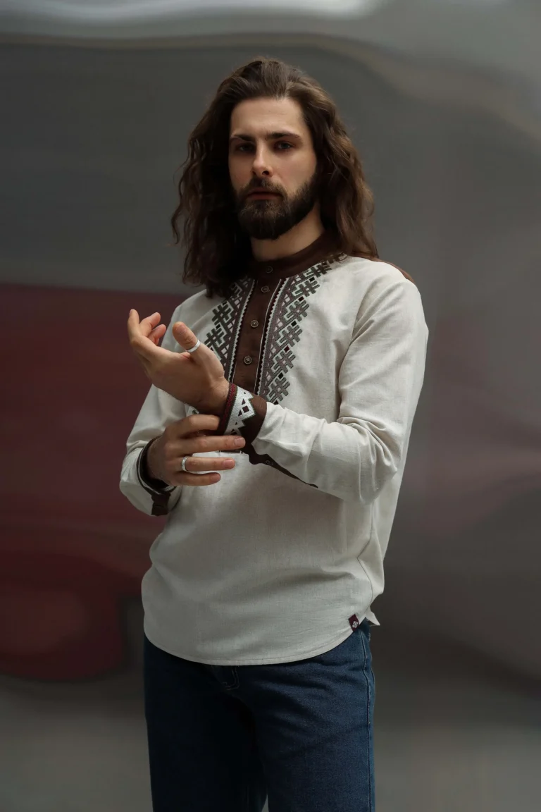 Вишиванка чоловіча Довбуш Вишитий одяг для усієї родини 36593