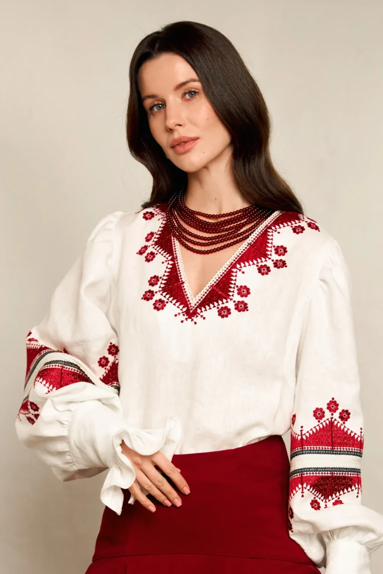 Намисто семирядне гранатового кольору Вишитий одяг для усієї родини 36036