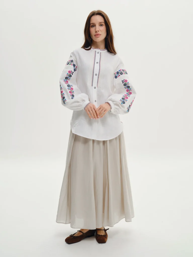 Вишиванка жіноча Рівненщина біла Вишитий одяг для усієї родини 37404