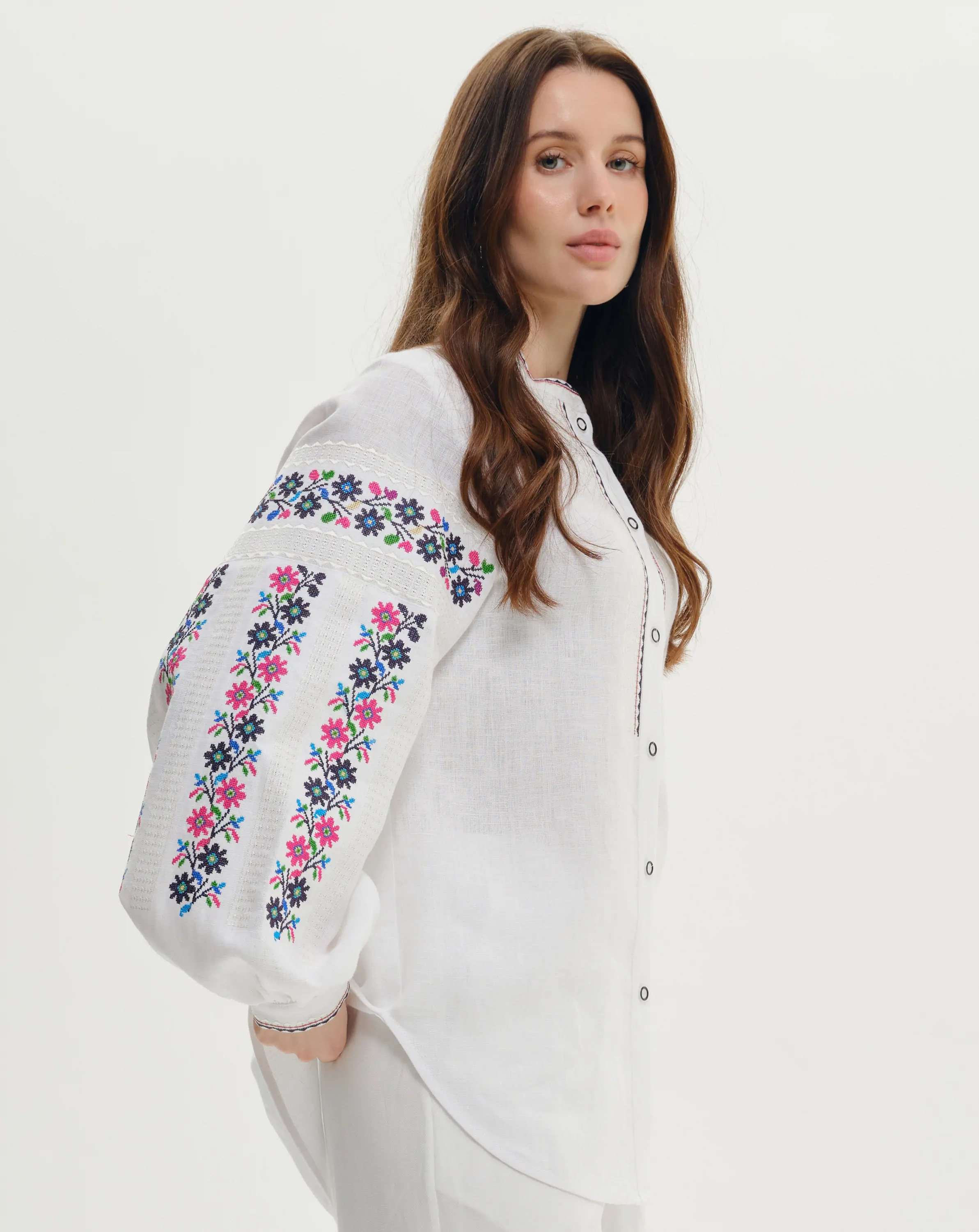 Вишиванка жіноча Рівненщина біла