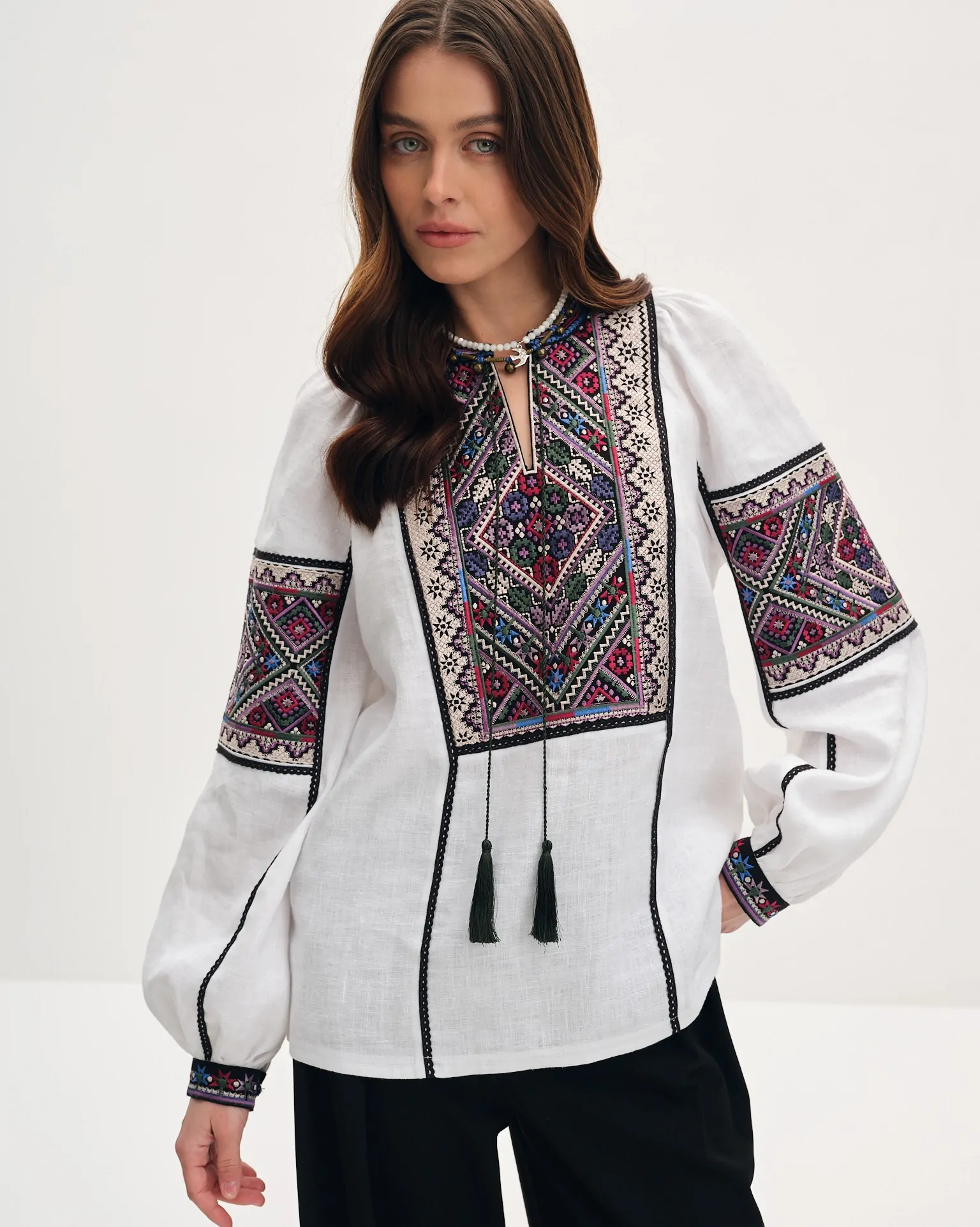 Вишиванка Черемош біла Вишитий одяг для усієї родини 37848