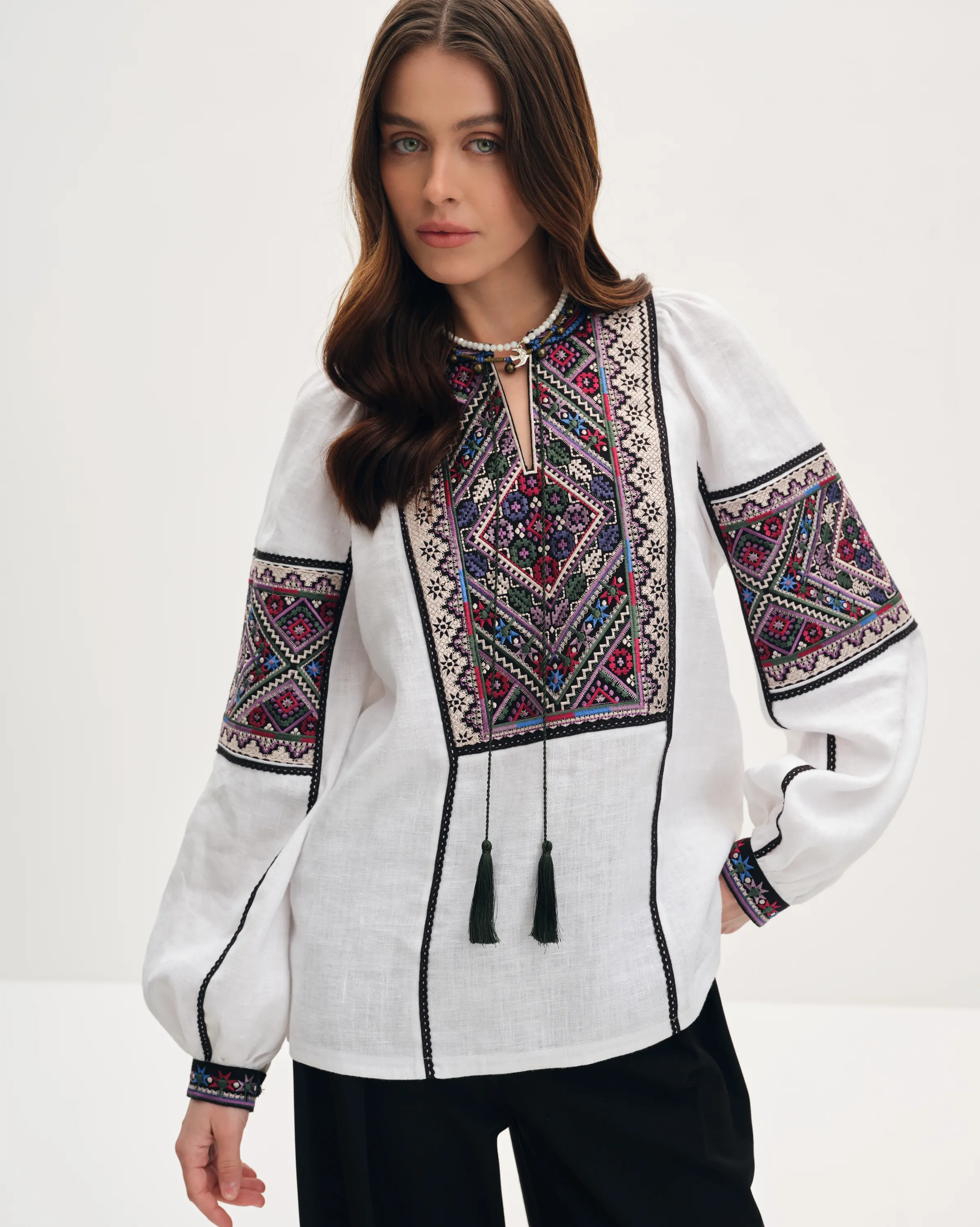 Вишиванка Черемош біла Вишитий одяг для усієї родини 38383