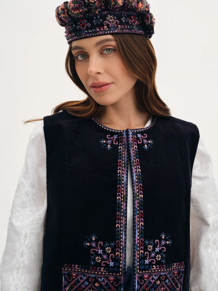 Чільце Яфиновий цвіт Вишитий одяг для усієї родини 38425