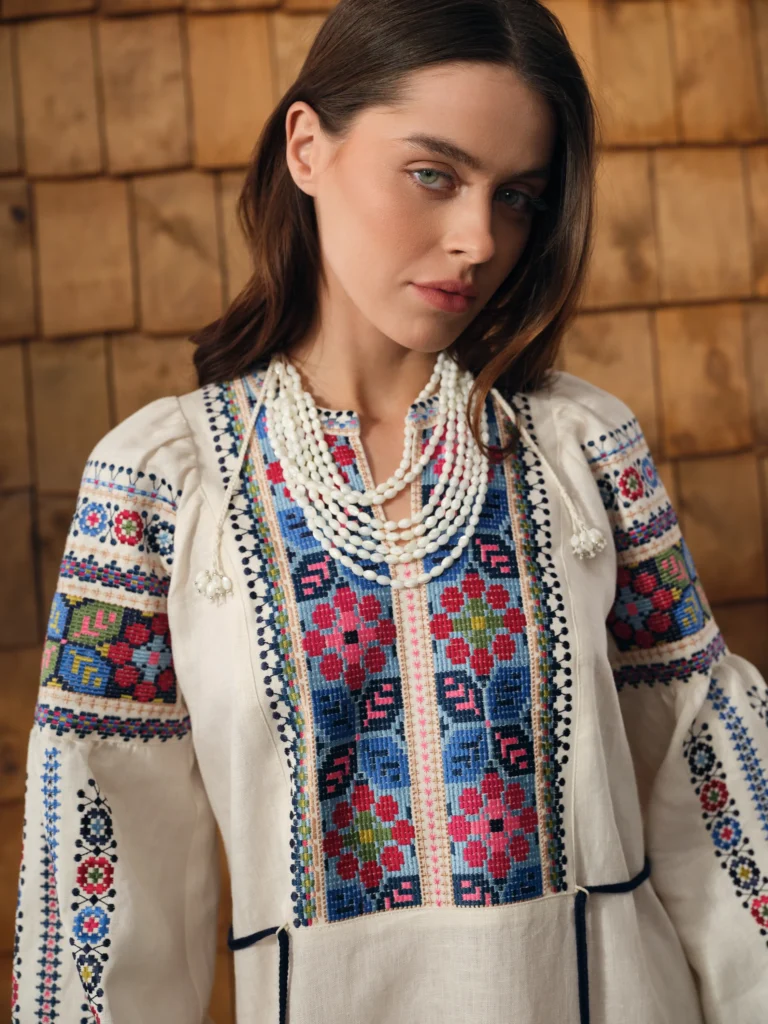 Намисто з перламутру семирядне Вишитий одяг для усієї родини 38578