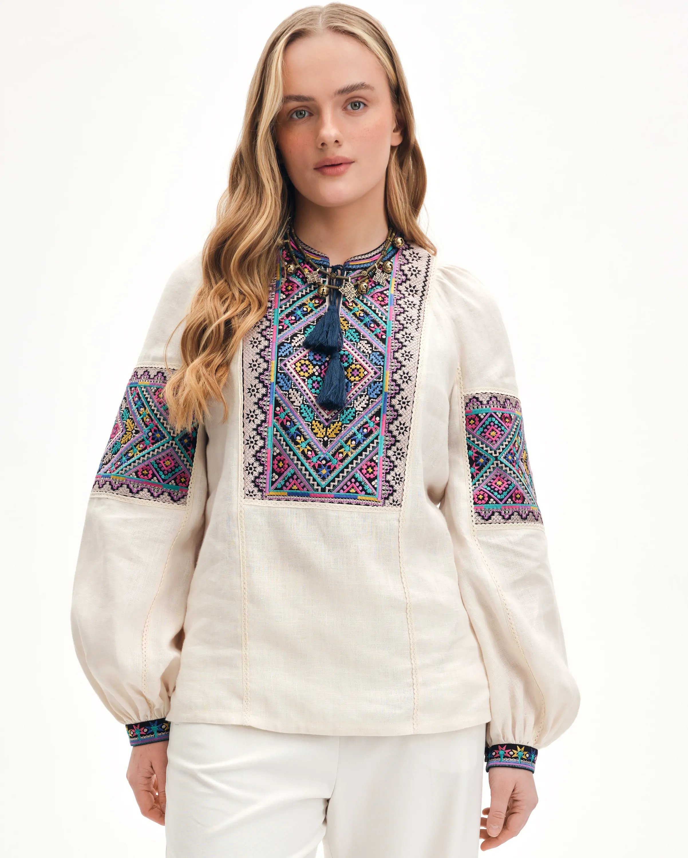 Вишиванка жіноча Черемош айворі