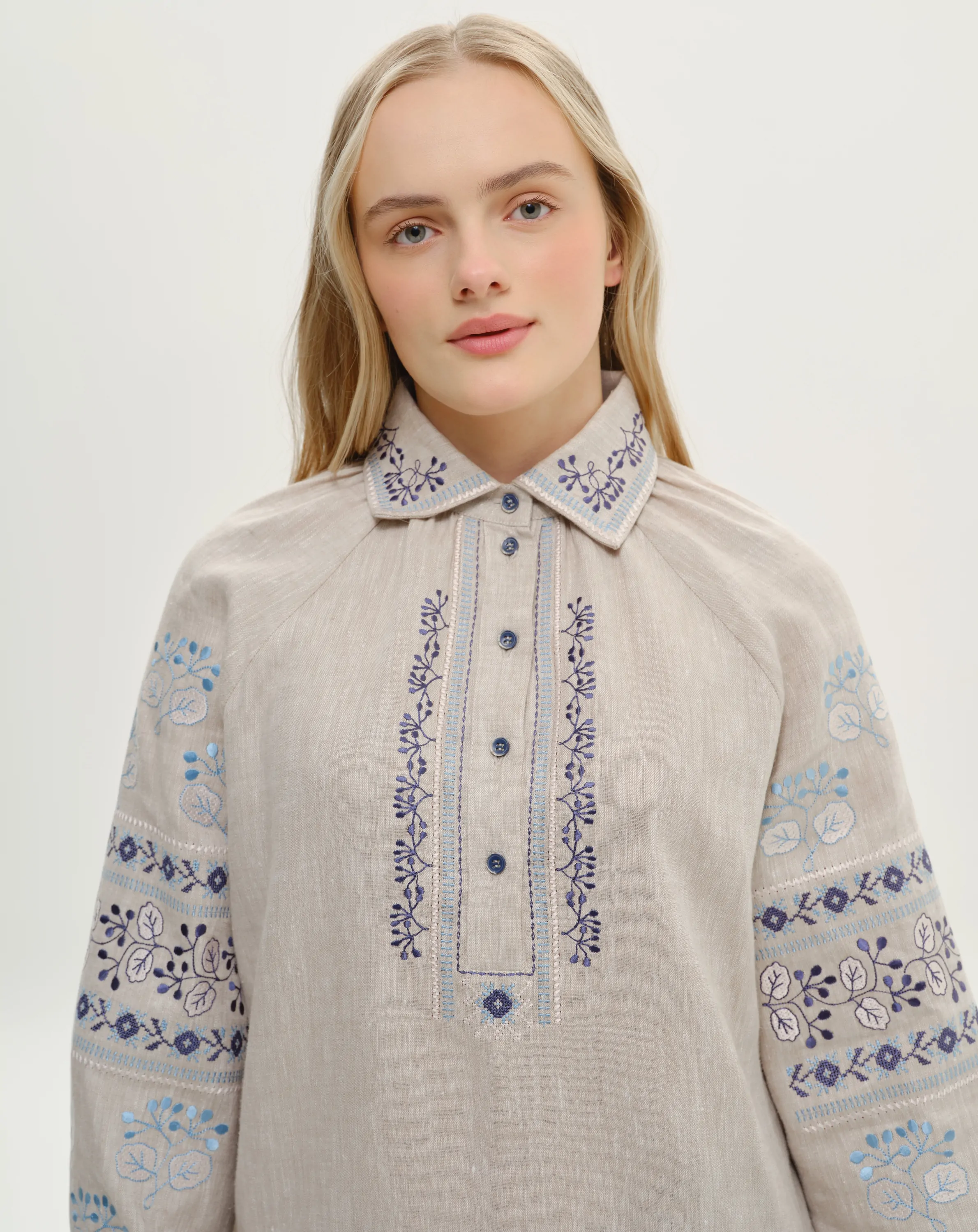 Вишиванка жіноча Сумщина Вишитий одяг для усієї родини 38965