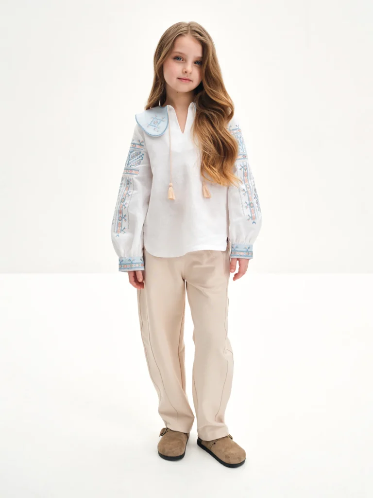 Вишиванка для дівчинки Лілея Вишитий одяг для усієї родини 39371